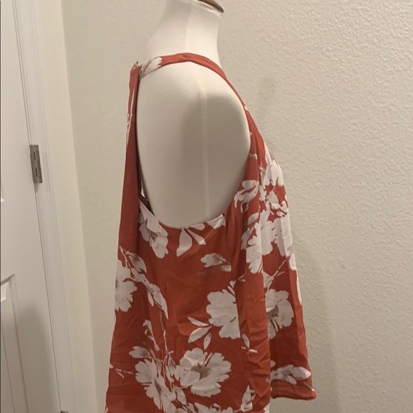 Rust and White Floral Halter Top - Picture 3 of 6